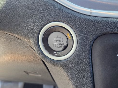 Used 2022 Dodge Charger GT image 27