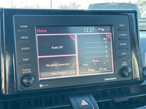 Used 2021 Toyota RAV4 XLE image 20