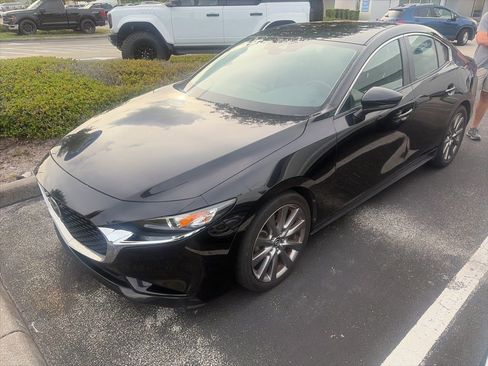 Used 2019 MAZDA MAZDA3 Sedan w/ Select Package image 1