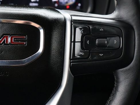 Used 2022 GMC Yukon SLT w/ SLT Premium Package image 38