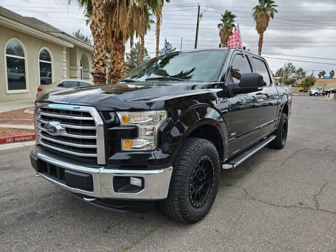 Used 2016 Ford F150 XLT w/ Equipment Group 302A Luxury image 3