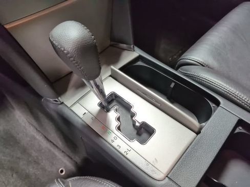 Used 2009 Toyota Camry SE FWD image 20