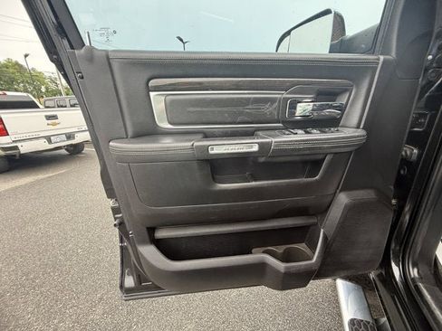 Used 2018 RAM 2500 Limited AWD/4WD image 18