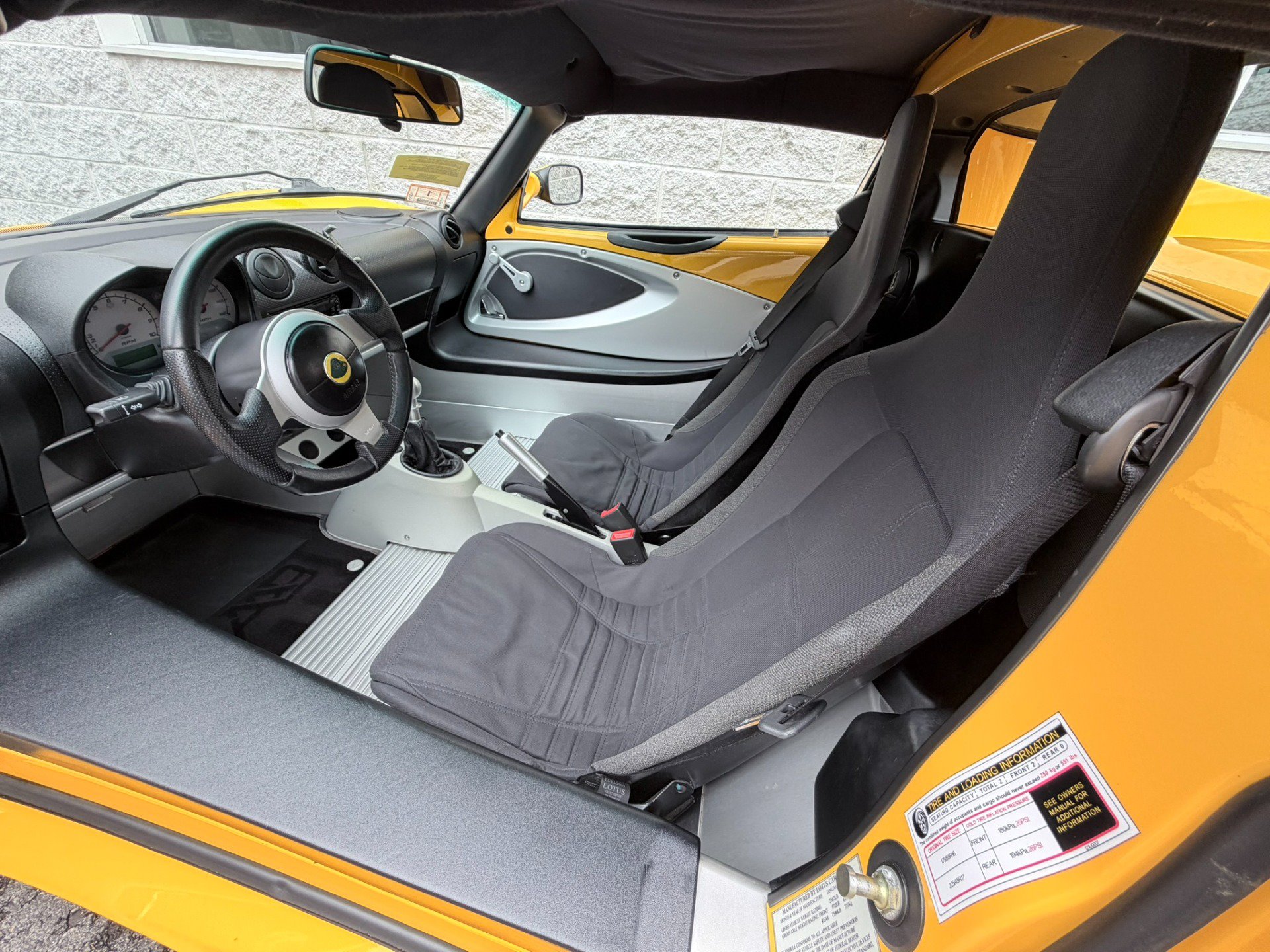 Used 2006 Lotus Elise RWD image 18