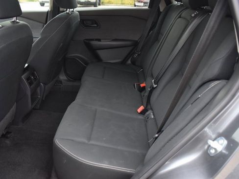 Used 2023 Nissan Rogue S image 20