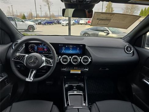 New 2026 Mercedes-Benz GLA 250 4MATIC image 18