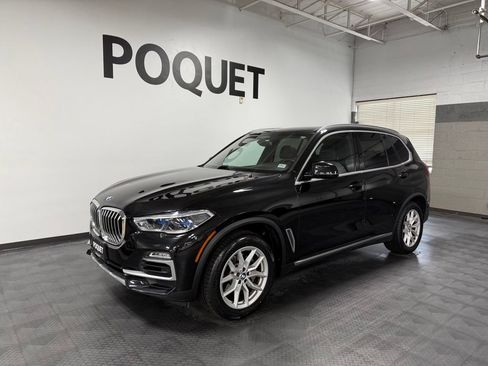 Used 2021 BMW X5 xDrive40i w/ Executive Package AWD/4WD image 2