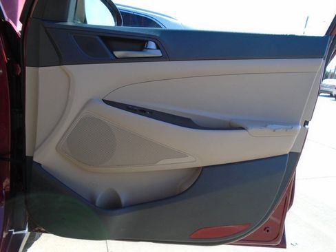 Used 2016 Hyundai Tucson SE FWD image 31
