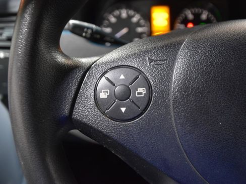 Used 2015 Mercedes-Benz Sprinter 3500 image 17
