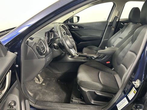 Used 2015 MAZDA MAZDA3 i Touring image 10
