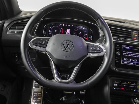 Used 2023 Volkswagen Tiguan SEL R-Line AWD/4WD image 25