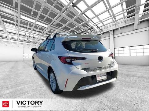 Used 2026 Toyota Corolla SE image 5