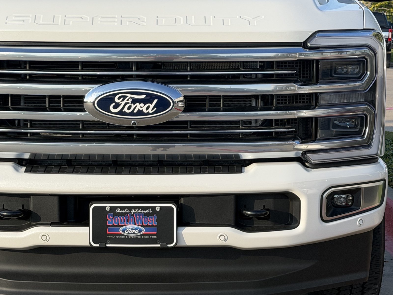 New 2027 Ford F350 Platinum w/ Platinum Plus Package AWD/4WD image 9