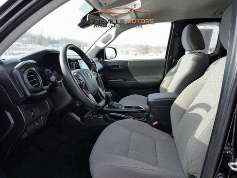 Used 2023 Toyota Tacoma SR image 10