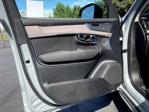 New 2026 Volvo XC90 T8 Ultra w/ Lounge Package image 24