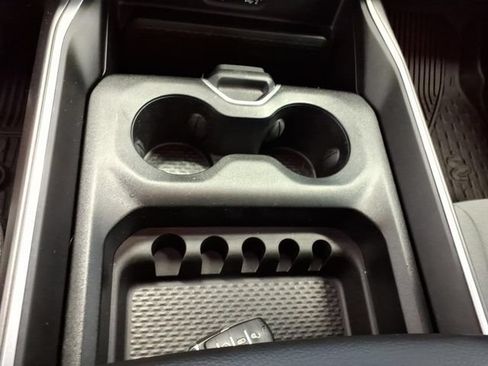 Used 2023 RAM 1500 Big Horn AWD/4WD image 25