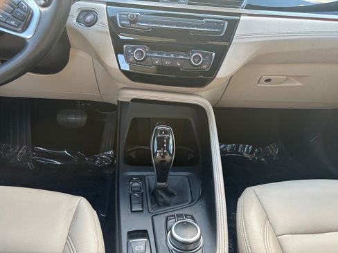 Used 2021 BMW X1 sDrive28i w/ Convenience Package image 11