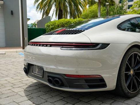 Used 2021 Porsche 911 Carrera 4 AWD/4WD image 48