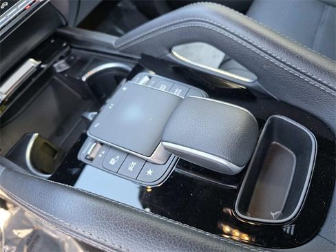 Certified 2022 Mercedes-Benz GLE 350 4MATIC image 16