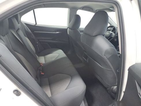 Used 2022 Toyota Camry LE image 15