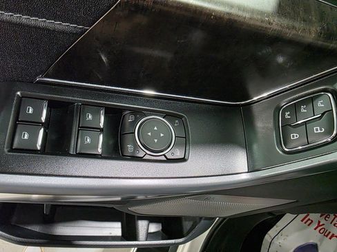 Used 2022 Ford F150 Lariat image 18