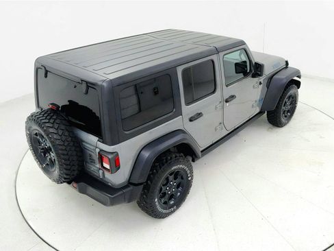 Used 2023 Jeep Wrangler Unlimited w/ 8.4" Radio Group AWD/4WD image 17