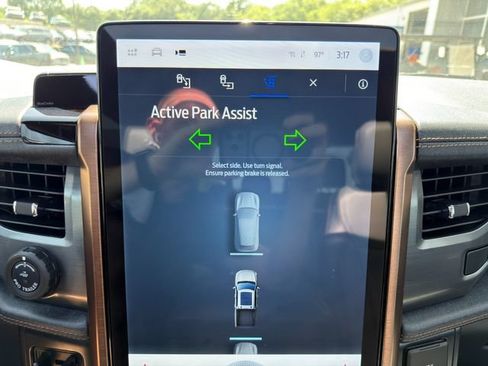 Used 2022 Ford F150 Lightning Lariat w/ Equipment Group 511A High AWD/4WD image 38