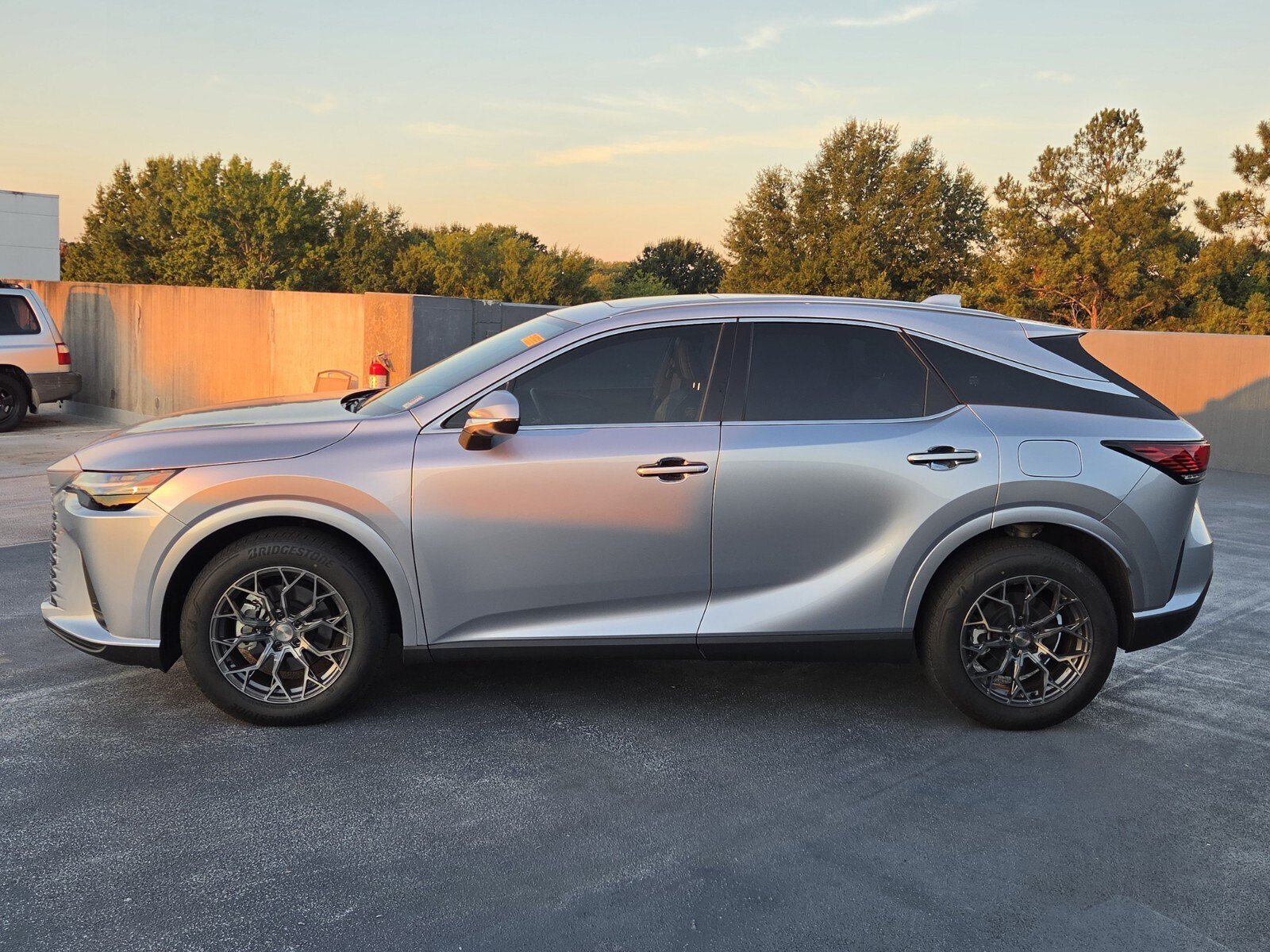 Used 2024 Lexus RX 350 Premium w/ Cold Area Package FWD image 2