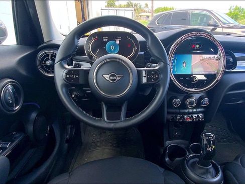 Used 2022 MINI Cooper S FWD image 6