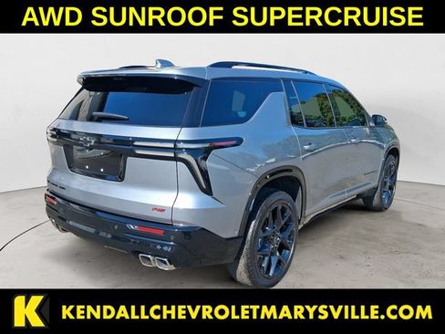 Used 2024 Chevrolet Traverse RS w/ LPO, Floor Liner Package AWD/4WD image 5