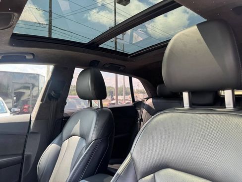 Used 2019 Audi Q8 Prestige w/ Luxury Package AWD/4WD image 14