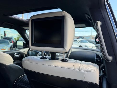 Used 2019 INFINITI QX80 Limited w/ All-Season Package AWD/4WD image 17