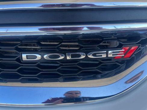 Used 2017 Dodge Journey SXT image 26