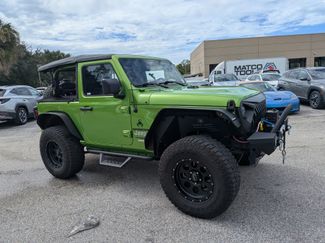 Used 2018 Jeep Wrangler Sport AWD/4WD video 1