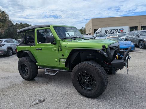 Used 2018 Jeep Wrangler Sport AWD/4WD image 1