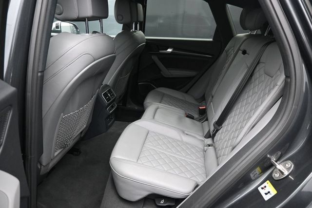 Used 2019 Audi SQ5 Premium Plus AWD/4WD image 16