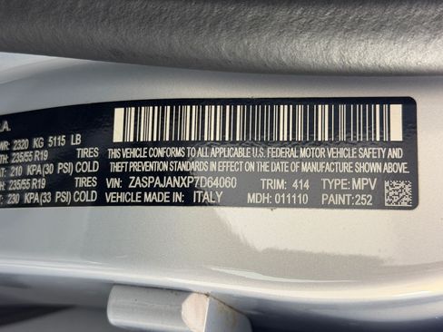 Used 2023 Alfa Romeo Stelvio Sprint RWD image 26