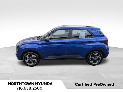Used 2026 Hyundai Venue SEL image 3