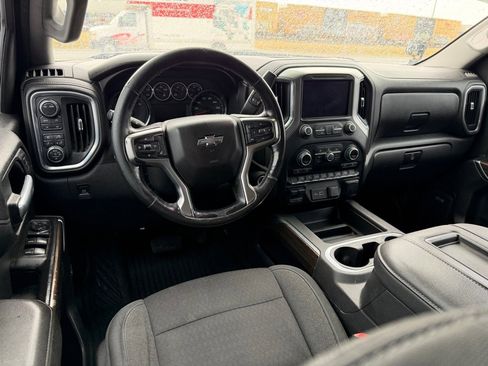 Used 2021 Chevrolet Silverado 1500 LT Trail Boss w/ Convenience Package II image 37