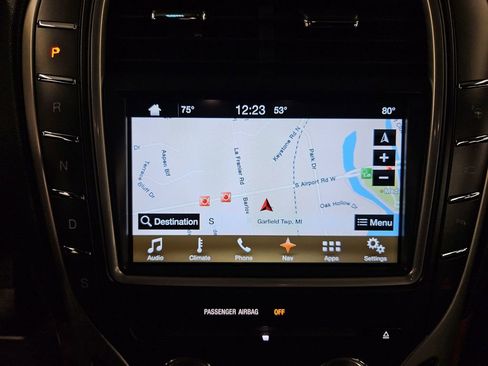 Used 2016 Lincoln MKX Reserve w/ Equipment Group 102A AWD/4WD image 23