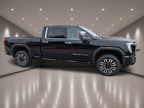 New 2026 GMC Sierra 2500 Denali Ultimate AWD/4WD image 14