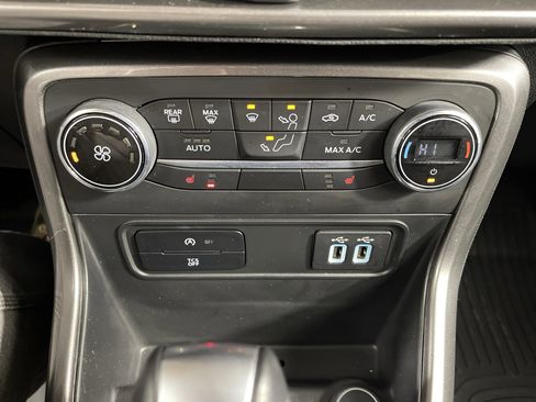 Used 2022 Ford EcoSport SE w/ Interior Protection Package image 25