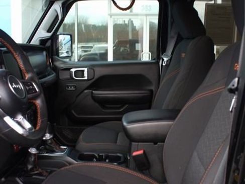 Used 2023 Jeep Gladiator Mojave w/ Trailer Tow Package image 52