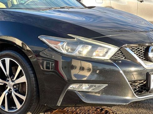 Certified 2017 Nissan Maxima 3.5 SL image 8