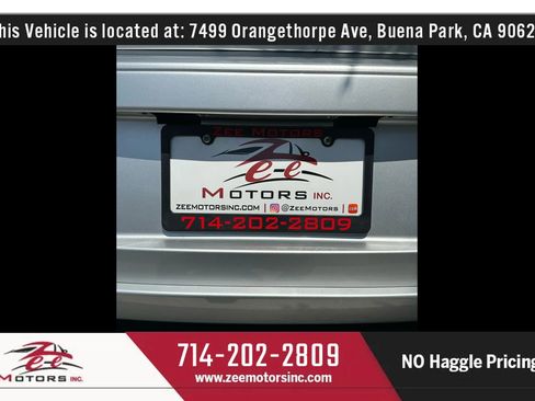 Used 2005 Chrysler 300 SRT8 w/ SRT Option Group II image 58