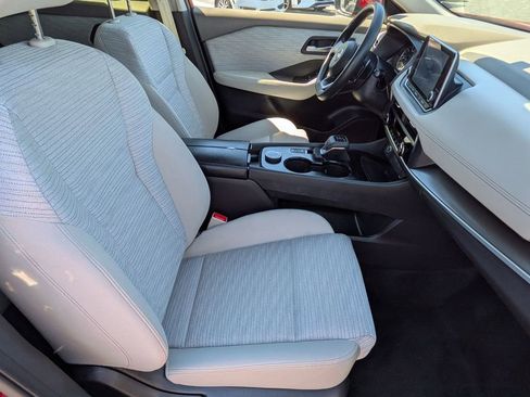 Used 2023 Nissan Rogue SV AWD/4WD image 22