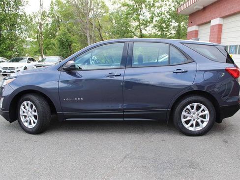 Used 2018 Chevrolet Equinox LS w/ LPO, Protection Package AWD/4WD image 2
