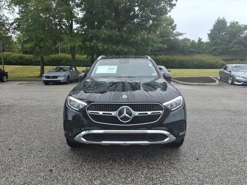 Used 2026 Mercedes-Benz GLC 350e 4MATIC image 2