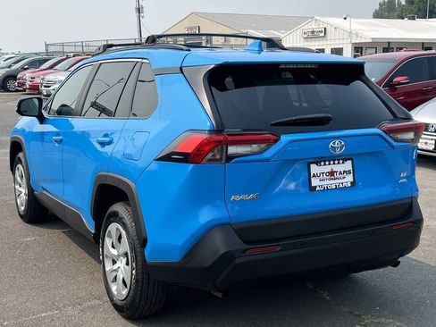 Used 2019 Toyota RAV4 LE w/ All Weather Liner Package AWD/4WD image 3