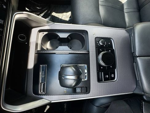 Used 2024 MAZDA CX-90 3.3 Turbo w/ Premium Package AWD/4WD image 29